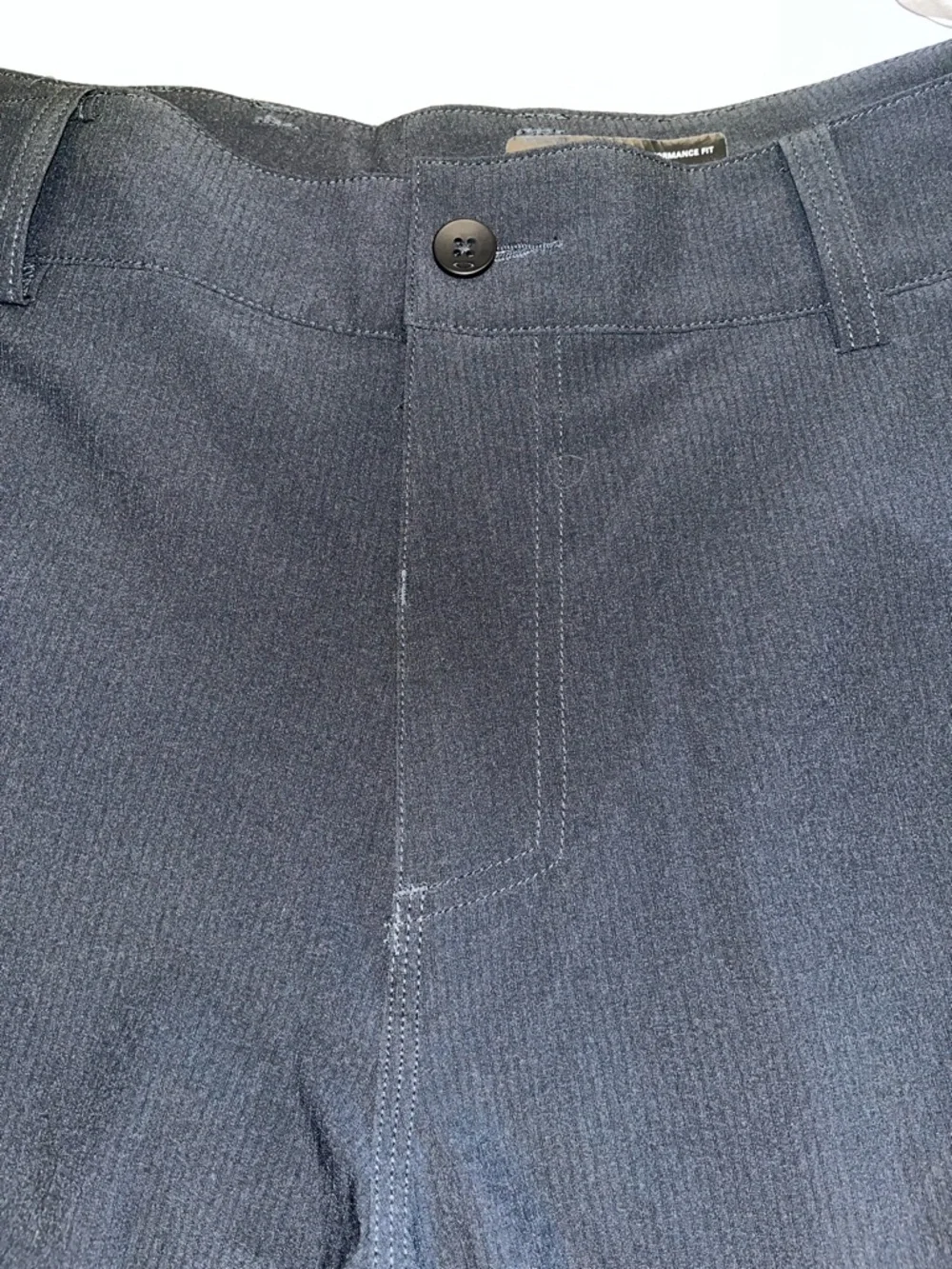 Oakley Men's Dark Navy Cargo Pants with Side Pockets